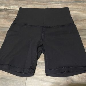 lululemon Align High-Rise Short 6"